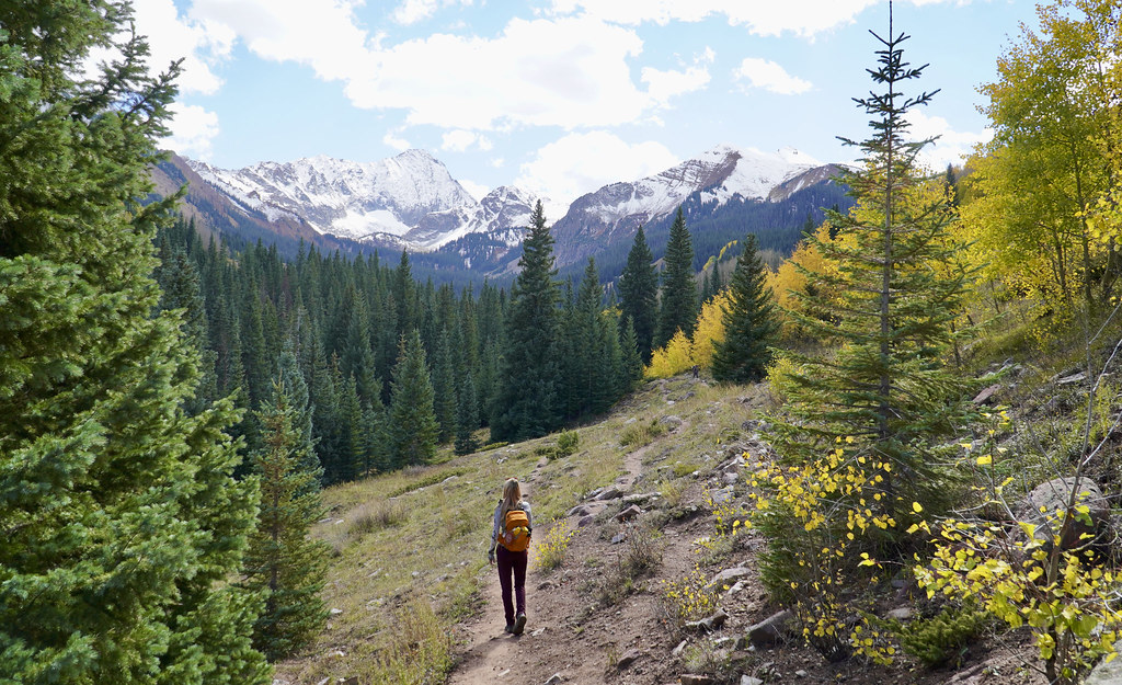 Hiking in the Maroon Bells-Snowmass Wilderness, Capitol Peak in sight. {768x469}
